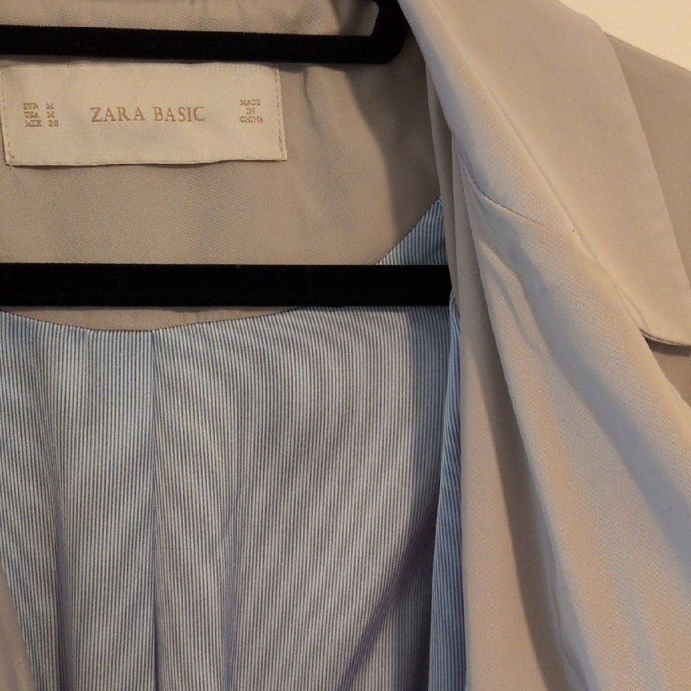 Zara Basic Elegant Gray Outerwear - image 4